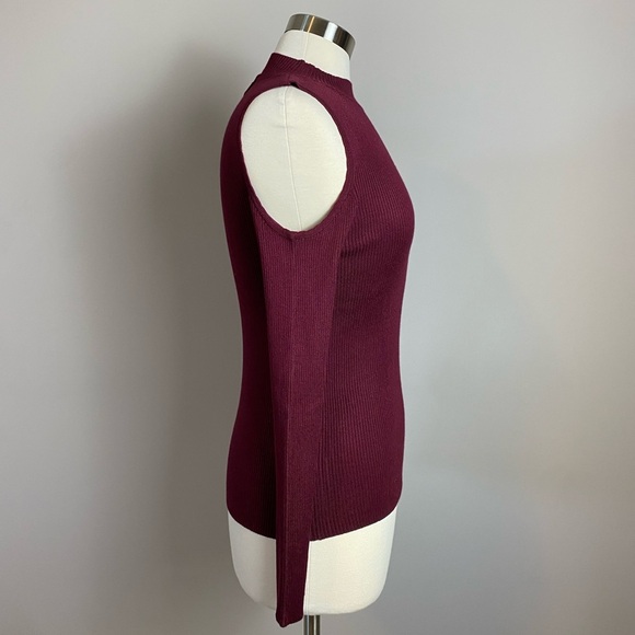 NWTs Maroon Burgandy Cold Shoulder, Cut-Out, Feminine, Ribbed, Fitted Sweater - Picture 3 of 9